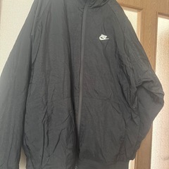 NIKEリバーシブルアウターの画像