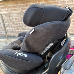 アップリカ　ディアターン　プラス　ISOFIX チャイルドシートの画像