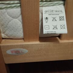 ベビーベッドの画像