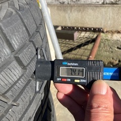 バリ山スタッドレス　ヨコハマice GUARD 205/60R16の画像