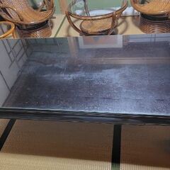 重厚な高級テーブル　1700×960×420の画像