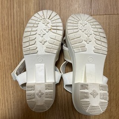 ALGY サンダル　22cmの画像