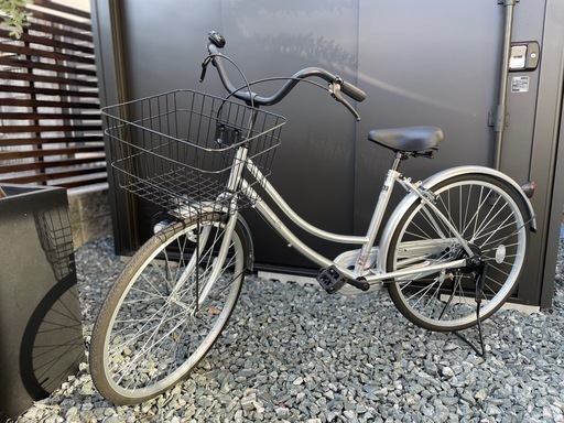 ★綺麗です★自転車24型シルバーLEDライト付き