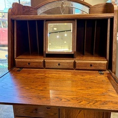 三越家具 デスク 机 カントリーハウス CPT4 ライティングデスク レリーフ 国産家具 無垢 ワークデスク 中古 家具 買取 オーク の画像