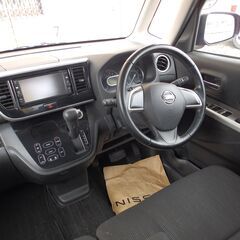 28y　デイズルークス　ハイウェイスターＸ　修復歴ナシ　禁煙車　スマートキー　ナビ　フルセグ　２７.８万円！！の画像