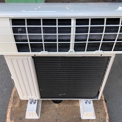 Panasonic 6〜8畳 2.2kWルームエアコン CS-229CFR-W 2019年製の画像