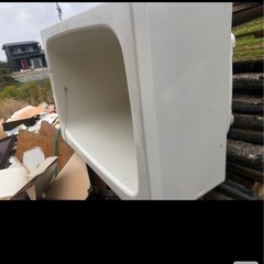 至急売り出し浴槽白色の画像