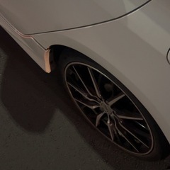 TOM'S 17インチ スポークデザインホイールスタッドレスタイヤセット早いもん勝ちですすぐ消す予定ですの画像