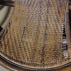 テーブル椅子3点セットの画像