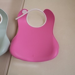 ベビービョルン　食事スタイ　食事エプロンの画像