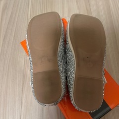 シルバー グリッター バレエシューズ　フォーマルシューズこども18.5-19cmの画像