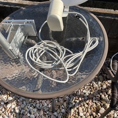 パナソニックBS.110°CSデジタルハイビジョンアンテナ   (サッシ窓用ジョイント付属)の画像