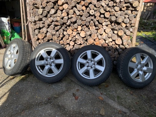 5穴　114.3 ハブ径66ミリ　日産エクストレイル純正ホイール付き　ダンロップ　ウインターマックス　215 60 17　スタッドレス