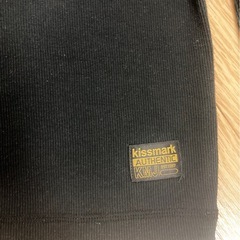 kissmark　長袖黒トップスの画像