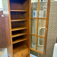 カントリーハウス 三越家具 キャビネット 無垢 中古 家具 買取 ディスプレイ棚 の画像