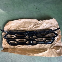 スバルクロストレックエンブレム新品の画像