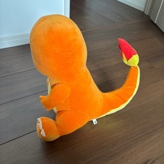 ポケモン　ヒトカゲぬいぐるみの画像