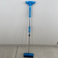 伸縮スノーブラシ(犬の足跡柄/ブルー)の画像