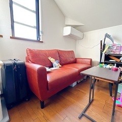 ヴィンテージ風ソファの画像