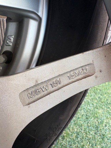 値下げしました。
スタッドレスホイールセット　195/65/15 5穴　PCD114
