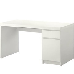 IKEA   ホワイト⭐︎勉強机の画像