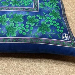 座布団5枚の画像