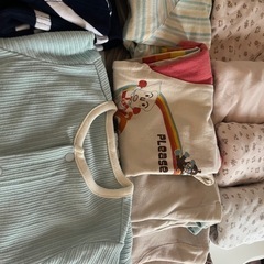 赤ちゃん肌着10枚　 ロンパース4枚セットの画像