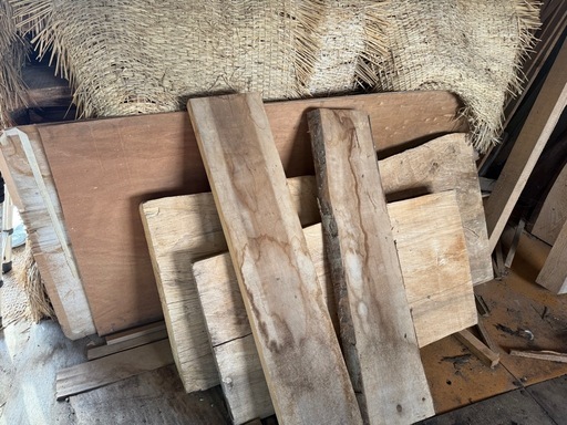 テーブルや薪にいかがですか？