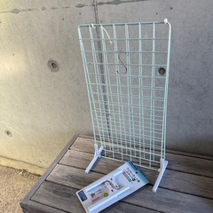 ワイヤーネット5枚とスタンド3セットの画像
