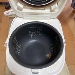炊飯器の画像