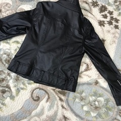 ラブトキシックレザージャケットの画像