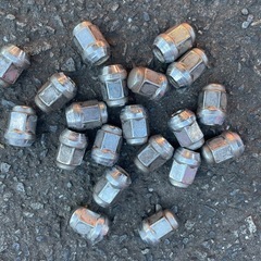 ブリヂストン　セイバーリングタイヤ　２０１　205／50R16 アルミホイールセットの画像