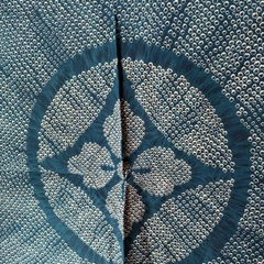 座布団5枚セット、カバーして使用　少し薄手別のカバー4枚と4枚の画像