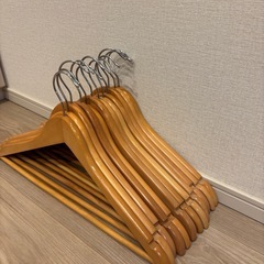 木製ハンガー　12個の画像