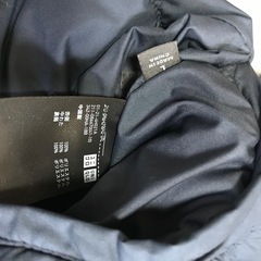 ユニクロリバーシブルダウンベストLサイズの画像