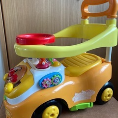 アンパンマンカーの画像