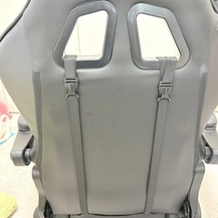 美品ゲーミングチェアの画像