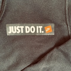 NIKE ナイキ　パーカー　Mサイズの画像