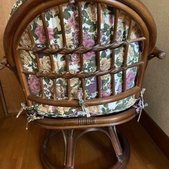 回転椅子の画像