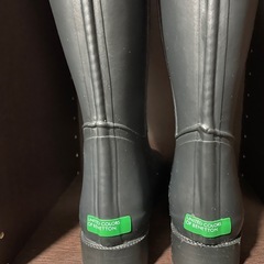 UNITED COLORS OF BENETTON. レインブーツ 24cmの画像