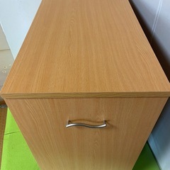 【Ｄ】これは便利‼️ 押入れ収納ラック／フリーワゴン(本棚)奥行38cmの画像