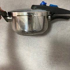 圧力鍋　アイリスオーヤマの画像