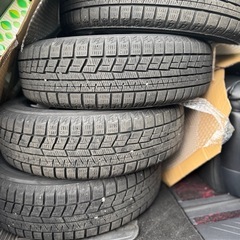 冬タイヤアルミ付きの画像