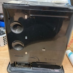 お話し中！小型石油反射ストーブの画像