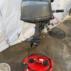 スズキ　船外機　8馬力 ＤＴ８の画像