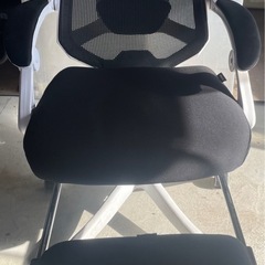 エルゴノミックゲーミングチェアの画像