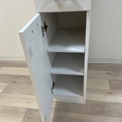 スリム収納棚　隙間収納の画像