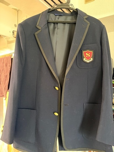 秀名八千代制服ジャケットとベスト