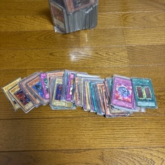 遊戯王カード｜ファイル入り＋大量バラカード｜引き取り限定の画像