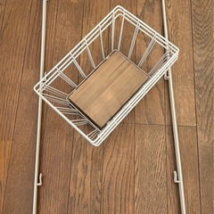 ワイラーラック、バスケットの画像